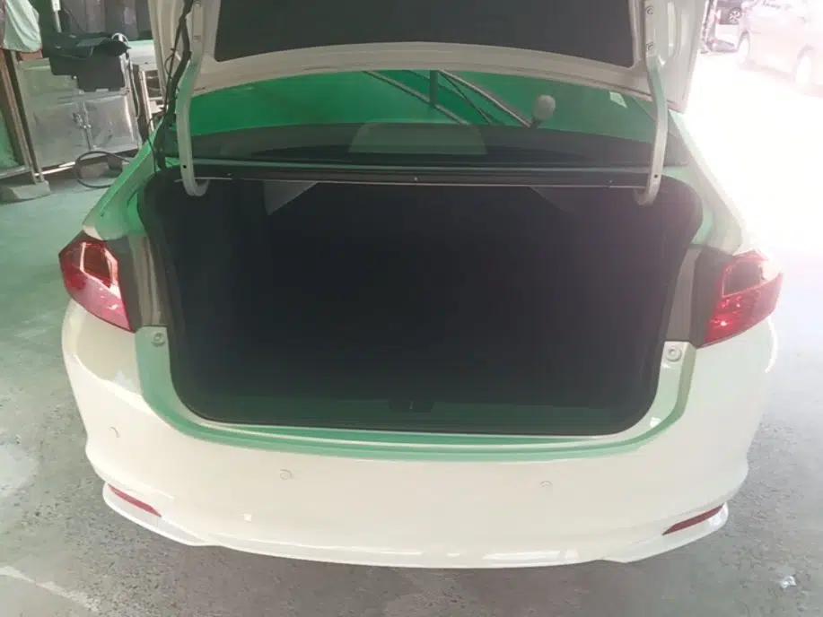Honda City 2015 1.5L CVT Comfort Version — миниатюра 27