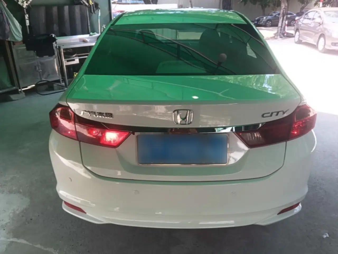 Honda City 2015 1.5L CVT Comfort Version — миниатюра 5