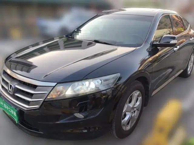 Honda Crosstour 2012 2.4L Luxury Edition