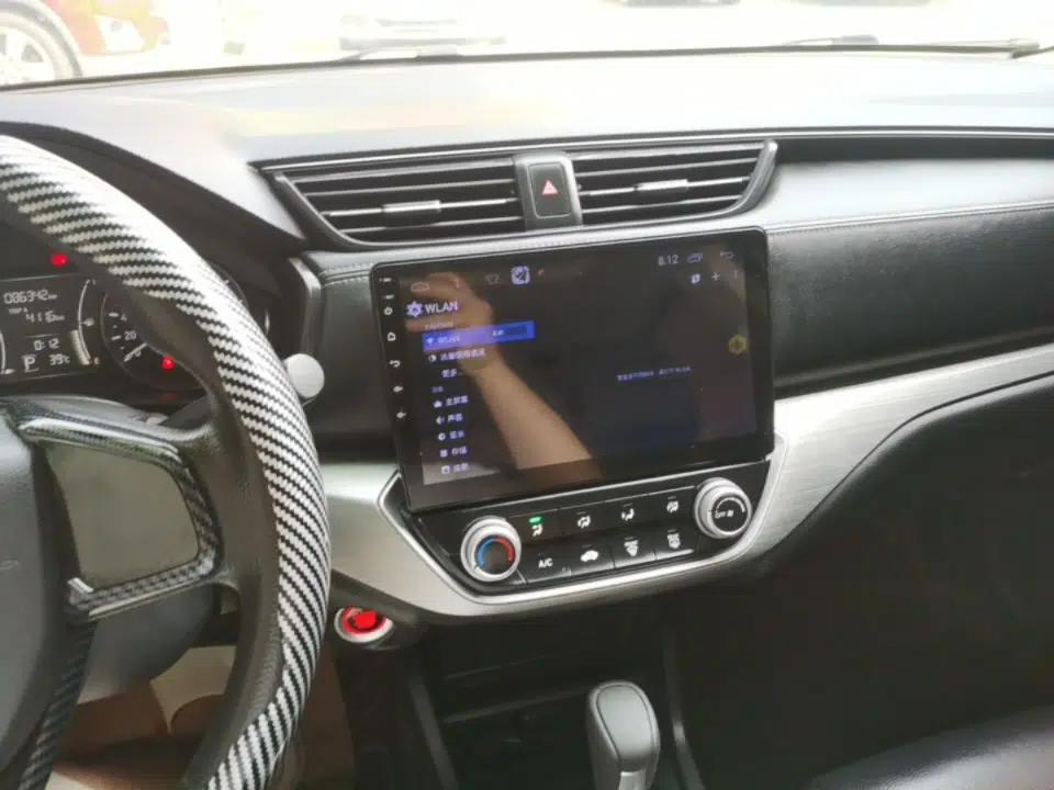 Honda Envix 2019 180TURBO CVT Enjoyment Edition China VI — миниатюра 15