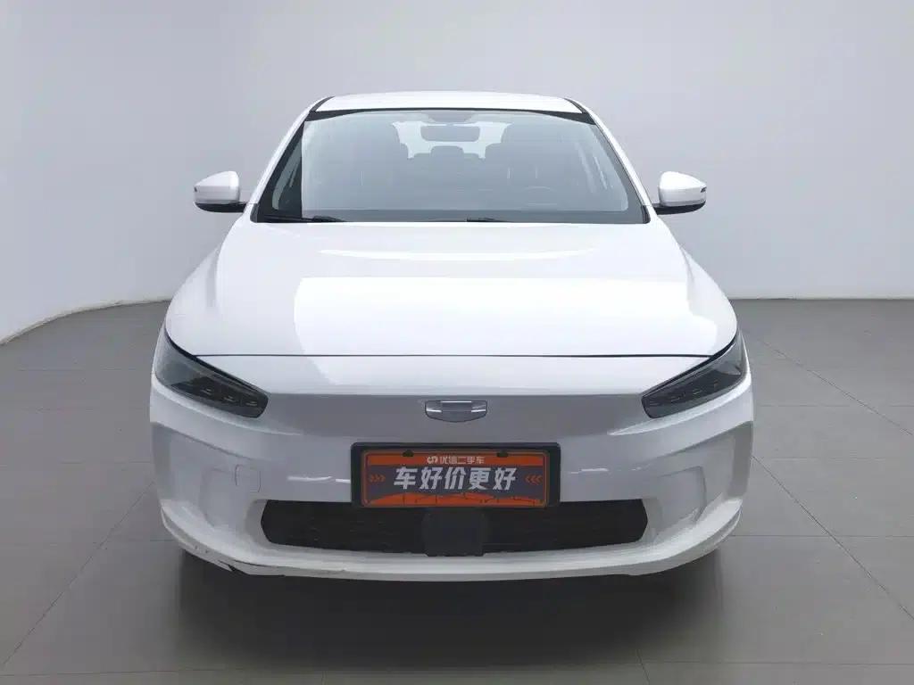 Geely Geometry A 2022 Pro 430KM Travel Edition — миниатюра 3