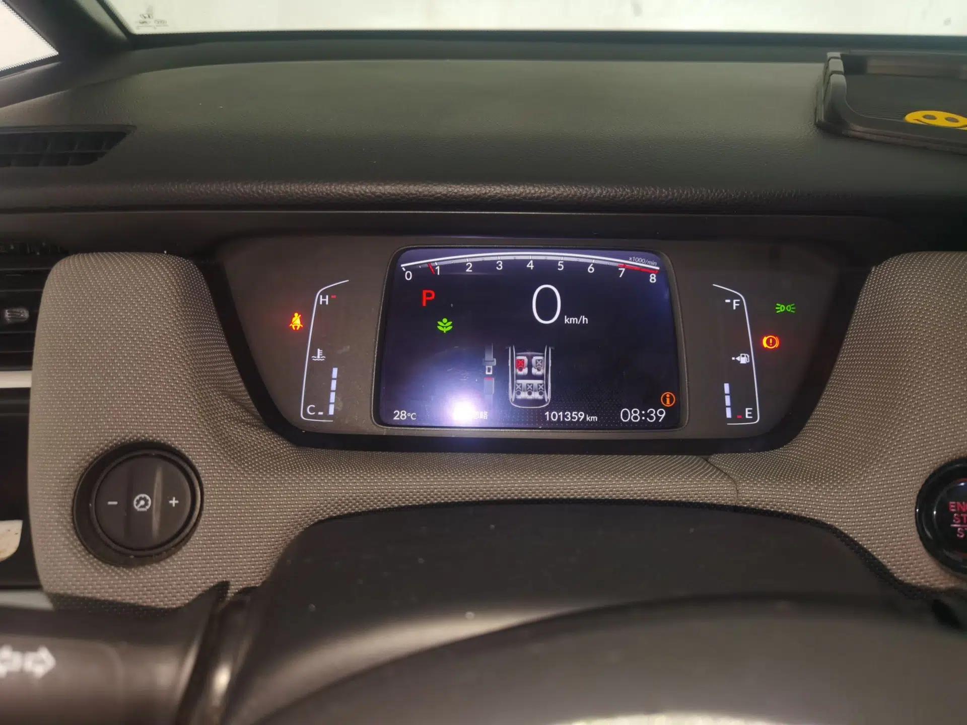 Honda LIFE 2021 1.5L CVT CRO-S Fun Edition — миниатюра 11