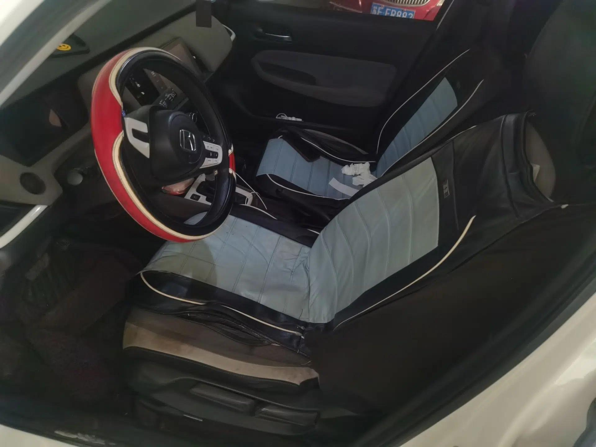 Honda LIFE 2021 1.5L CVT CRO-S Fun Edition — миниатюра 15