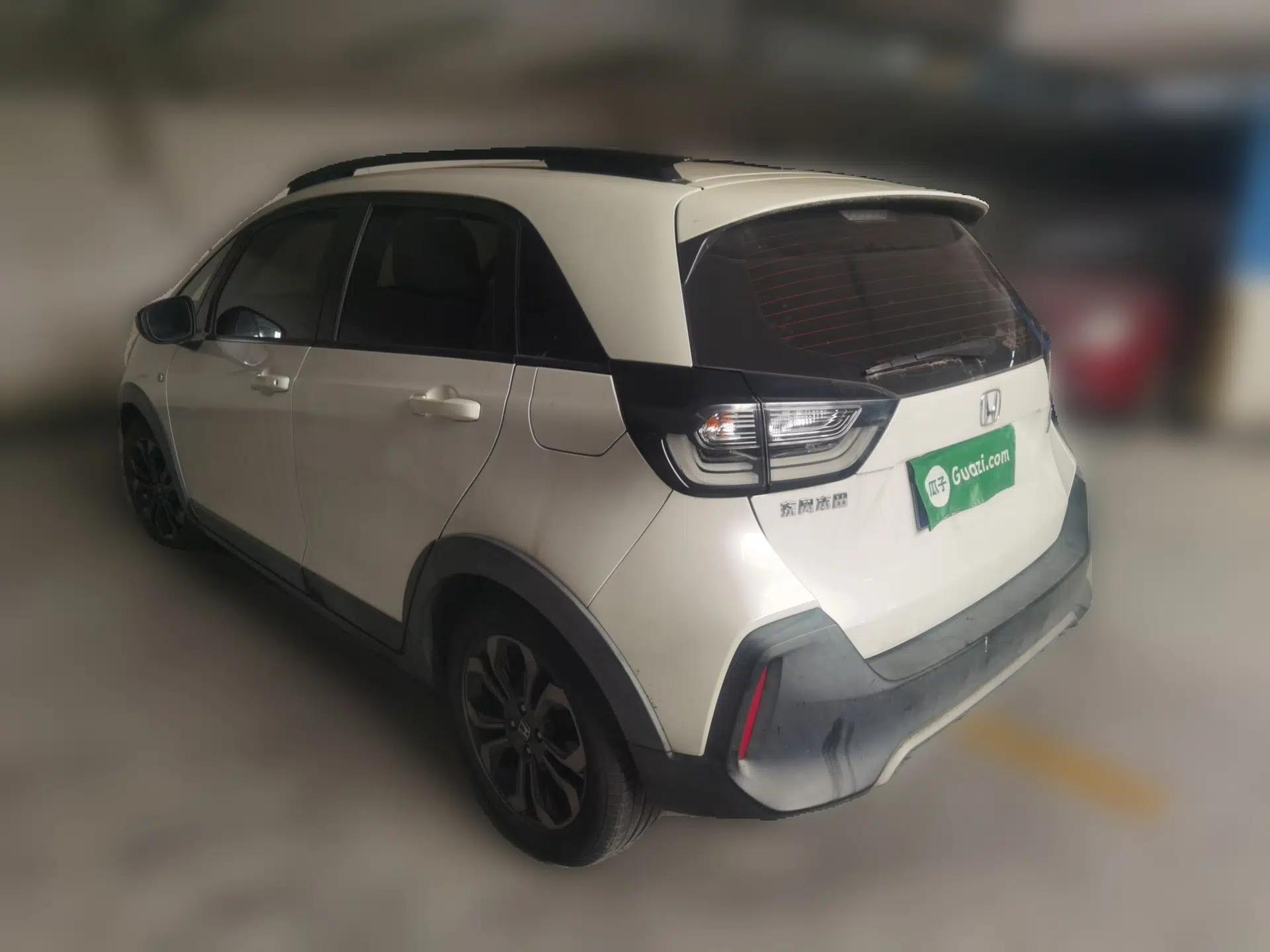 Honda LIFE 2021 1.5L CVT CRO-S Fun Edition — миниатюра 4