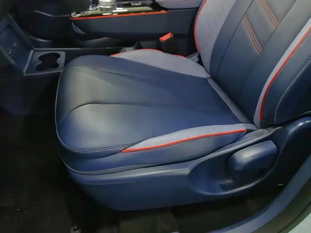 Geely Geometry E Firefly 2023 Model 320KM Cute Tiger 5-Seater — миниатюра 20