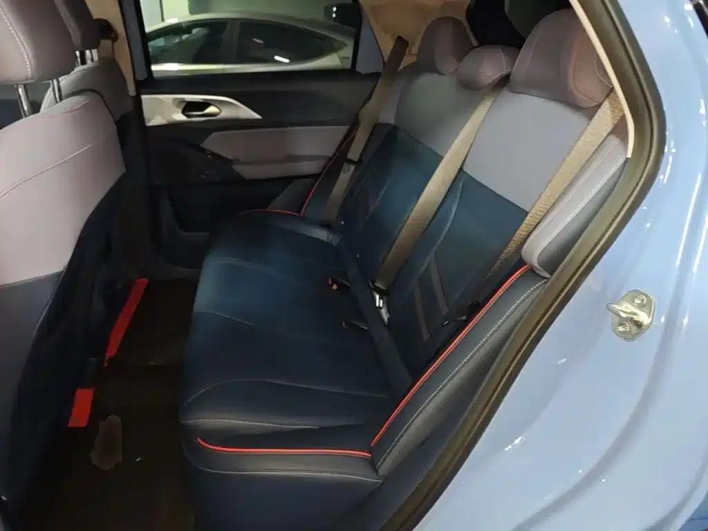 Geely Geometry E Firefly 2023 Model 401KM Linglong Tiger 5-Seater — миниатюра 17