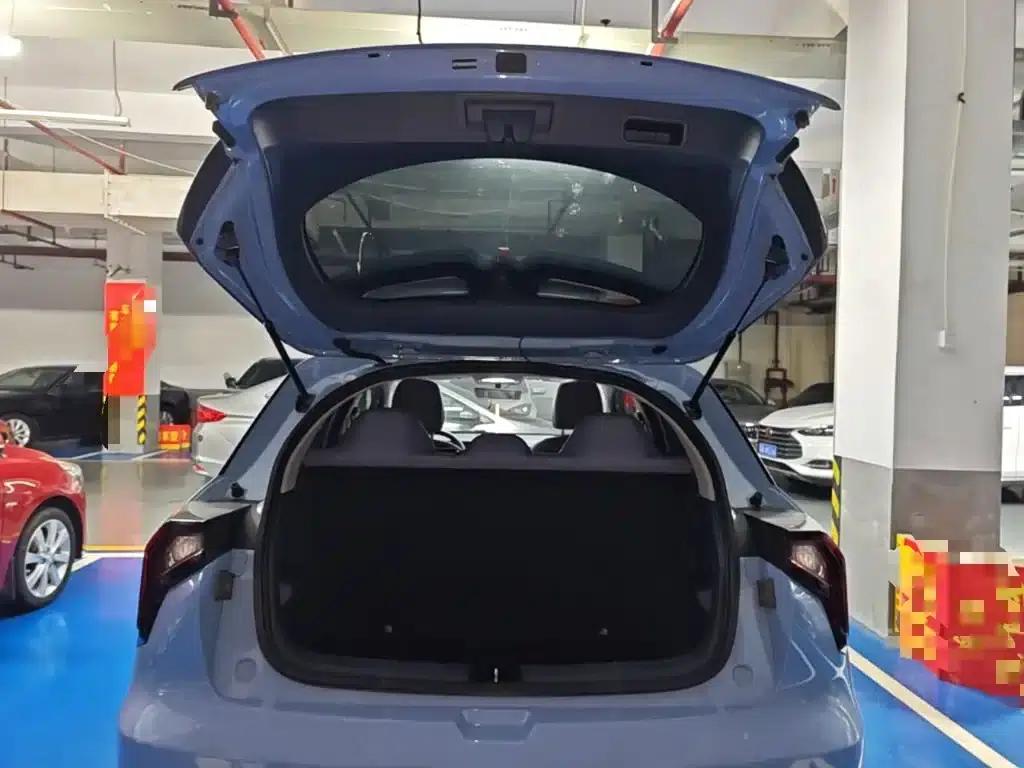 Geely Geometry E Firefly 2023 Model 401KM Linglong Tiger 5-Seater — миниатюра 19
