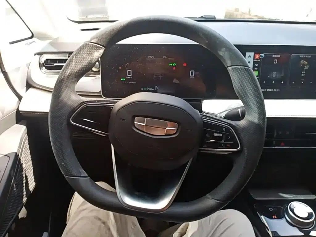 Geely Geometry E Firefly 2024 Model, 301km/h, Streamer — миниатюра 11
