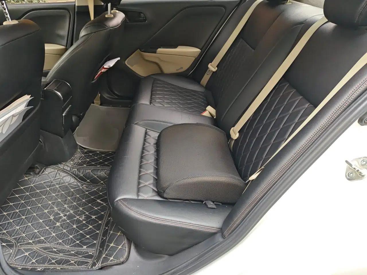 Honda Greiz 2016 1.5L CVT Classic Edition — миниатюра 17
