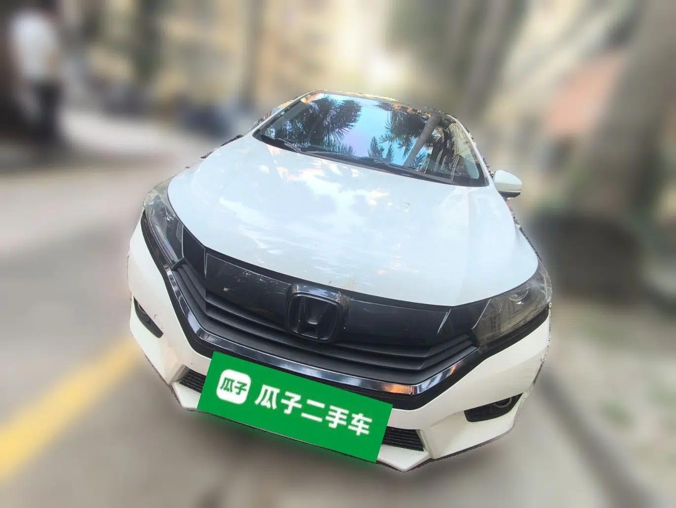 Honda Greiz 2016 1.5L CVT Classic Edition — миниатюра 2