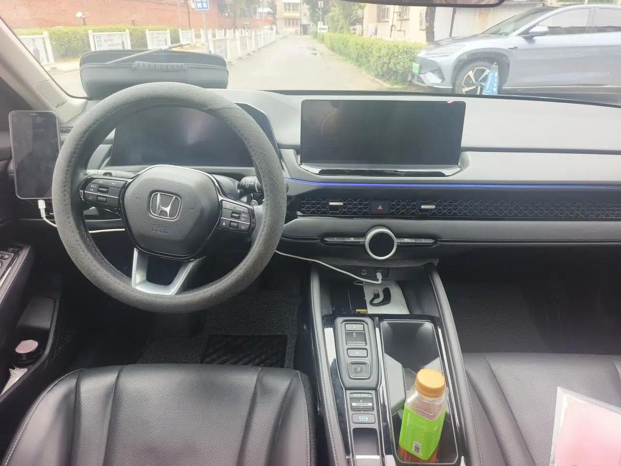 Honda Accord New Energy 2023 2.0L ePHEV Prestige Edition — миниатюра 9