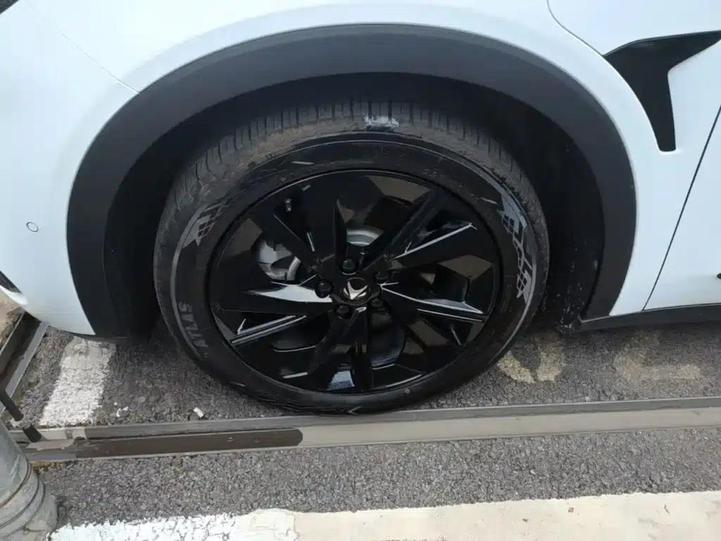 Jihu Alphard S 2023 735E+ Forest Edition 160kW — миниатюра 23