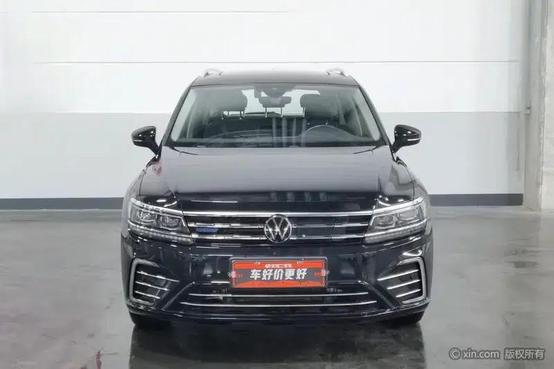 Tiguan L PHEV 2021 1.4T Plug-in Hybrid Flagship Edition — миниатюра 2