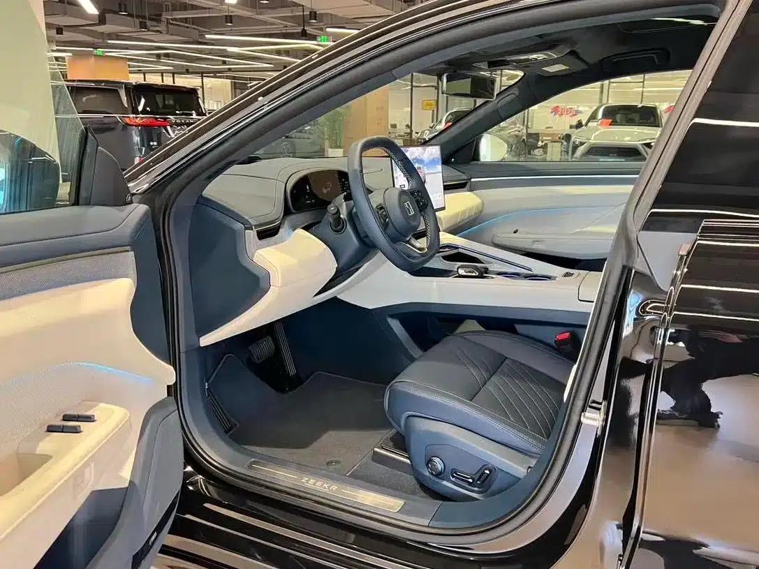 Extreme Krypton 001 2025 YOU Edition 100kWh Four-Wheel Drive — миниатюра 8
