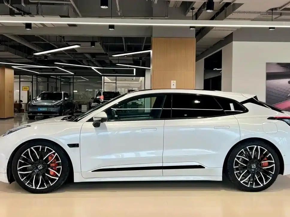 Extreme Krypton 001 2025 YOU Edition 100kWh Four-Wheel Drive — миниатюра 3