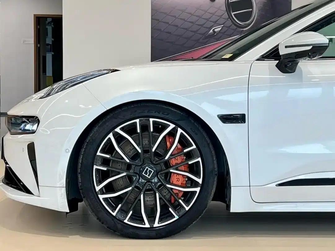 Extreme Krypton 001 2025 YOU Edition 100kWh Four-Wheel Drive — миниатюра 4