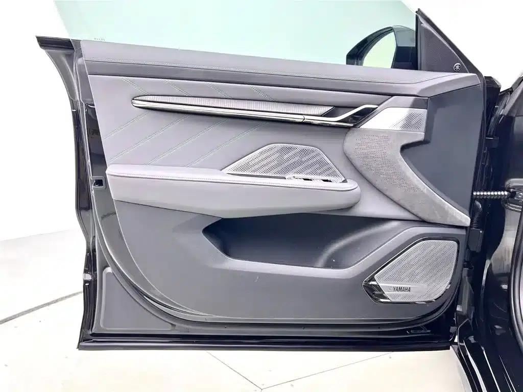 Extreme Krypton 001 2023 YOU Edition 100kWh — миниатюра 10