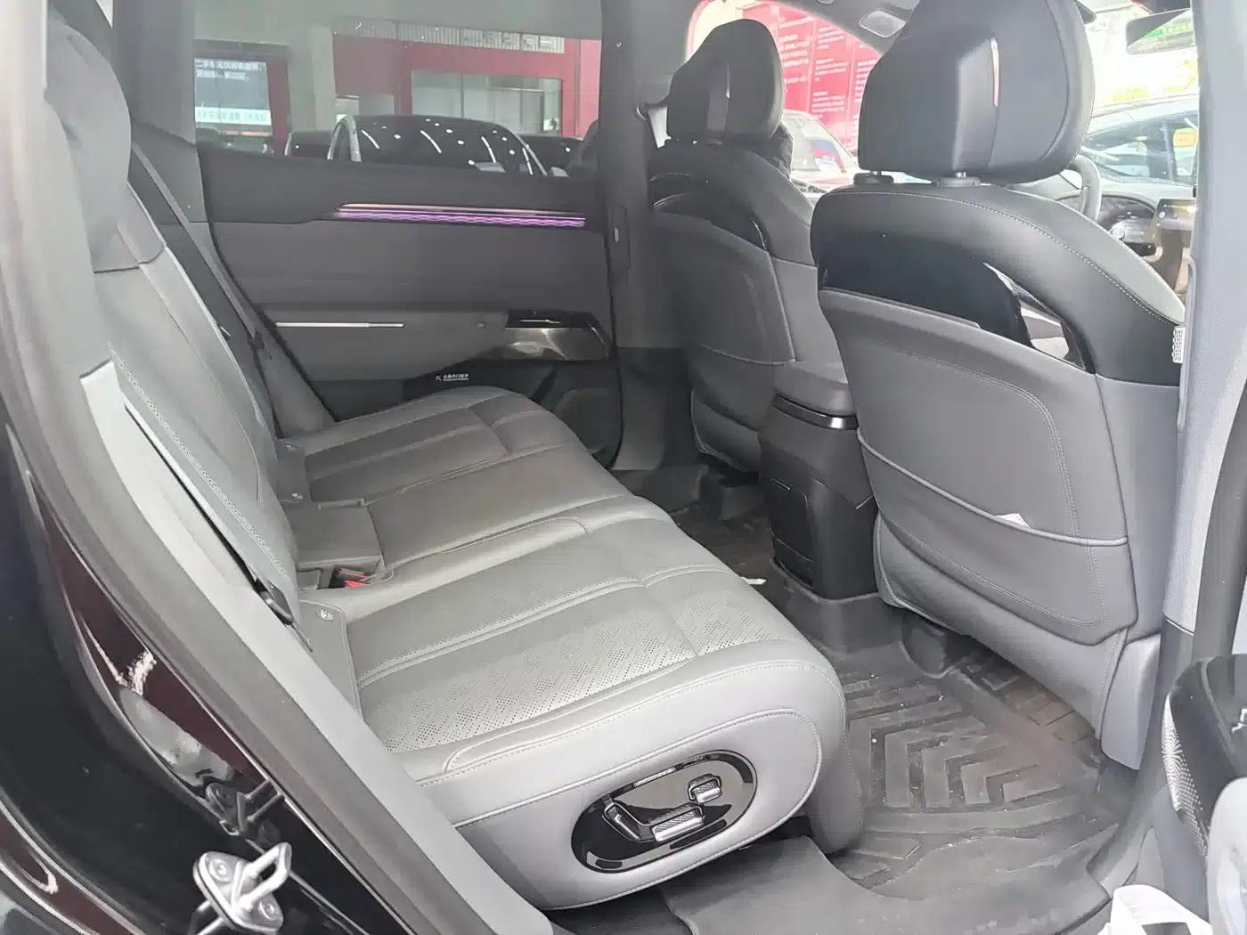 Jike 7X 2025 75kWh Rear-Wheel Drive Intelligent Driving Edition — миниатюра 17