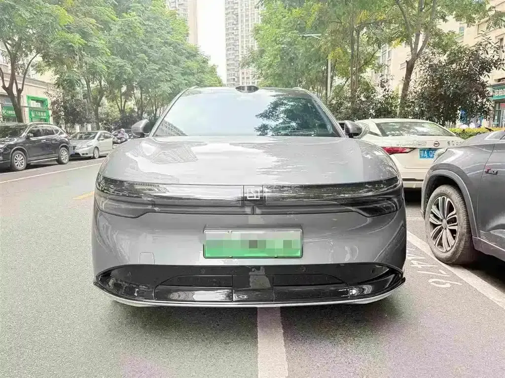 Jike 7X 2025 Model 100kWh Long-Range Four-Wheel Drive Intelligent Driving Edition — миниатюра 2