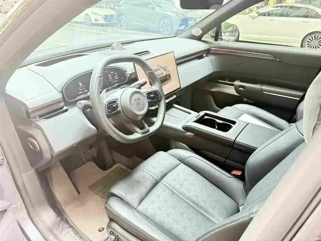 Jike 7X 2025 Model 100kWh Long-Range Four-Wheel Drive Intelligent Driving Edition — миниатюра 4
