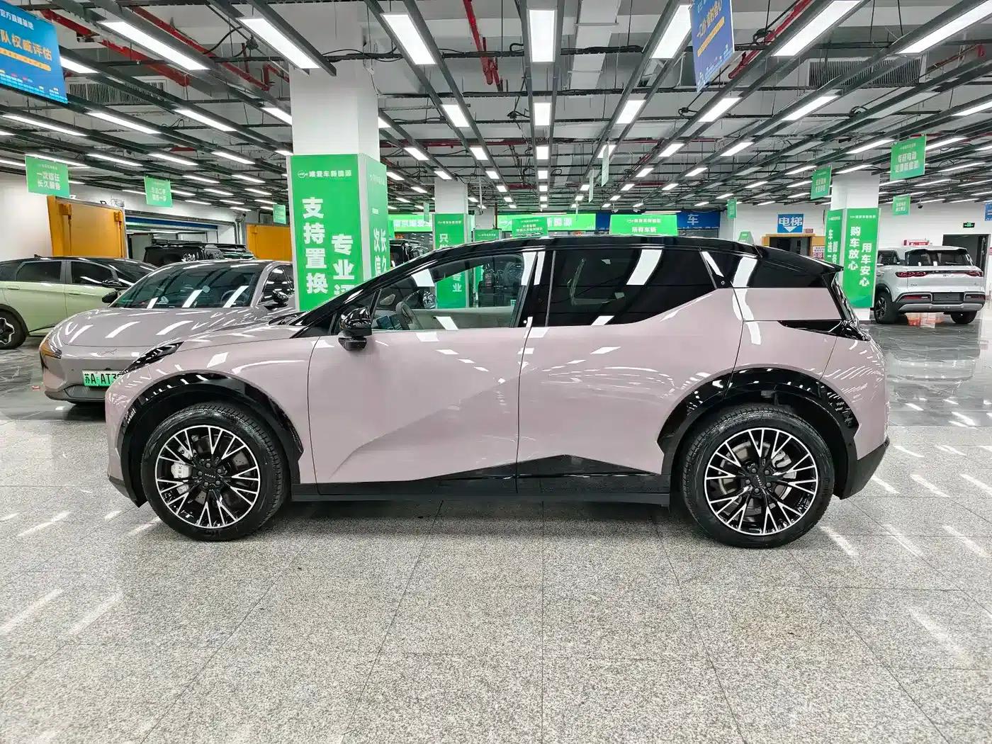 Extreme Krypton X 2025 Four-Seat Rear-Wheel Drive Cube Edition — миниатюра 4