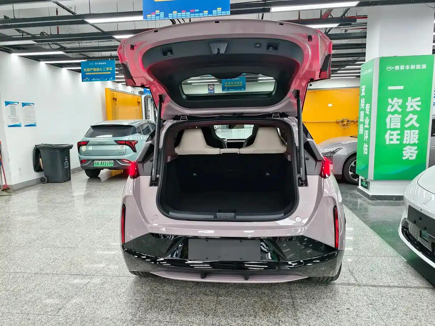 Extreme Krypton X 2025 Four-Seat Rear-Wheel Drive Cube Edition — миниатюра 8