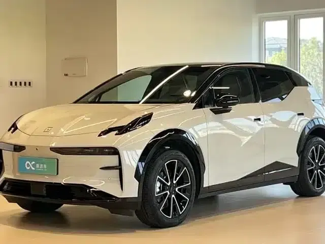 Jike X 2025 Five-Seat Long-Range Version