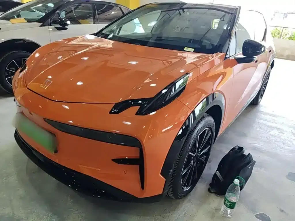 Jike X 2025 Five-Seat Long-Range Version — миниатюра 2