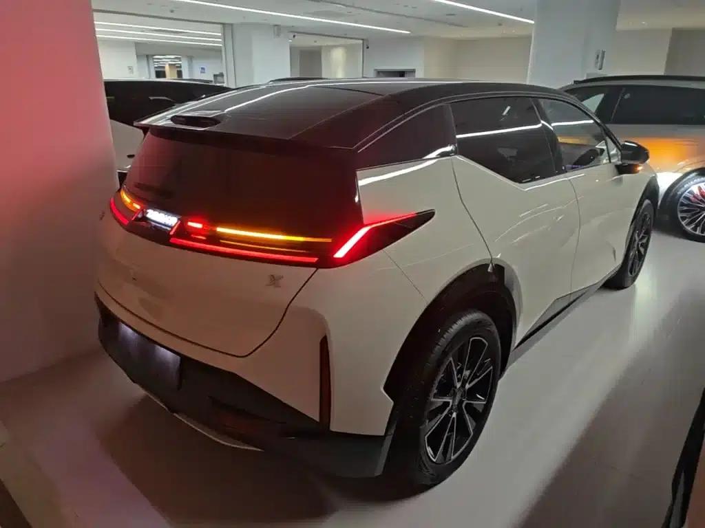 Extreme Krypton X 2025 Four-Seat Rear-Wheel Drive Cube Edition — миниатюра 7