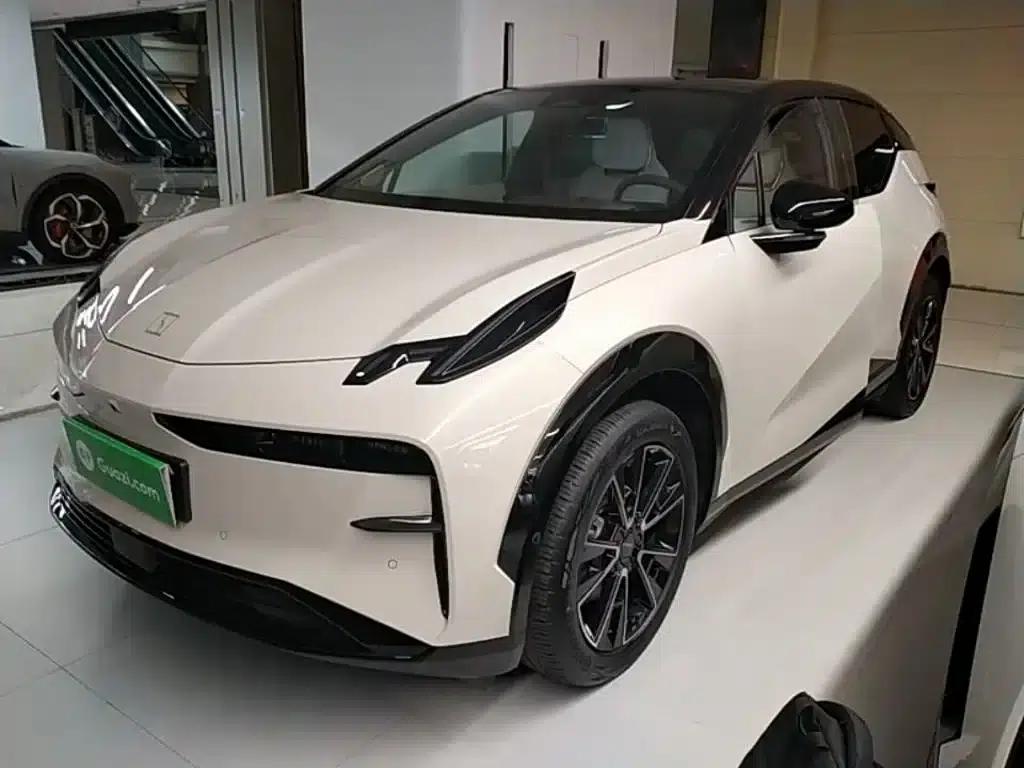 Extreme Krypton X 2025 Four-Seat Rear-Wheel Drive Cube Edition — миниатюра 2