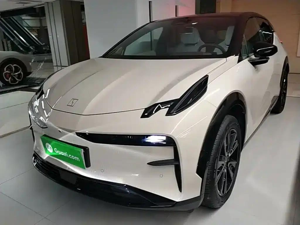 Extreme Krypton X 2025 Four-Seat Rear-Wheel Drive Cube Edition — миниатюра 3