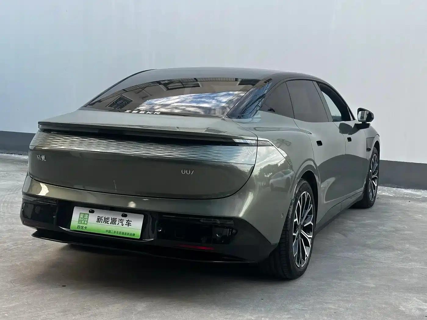 Jike 007 2025 Long Range Rear-Wheel Drive Intelligent Driving Edition 100kWh — миниатюра 7