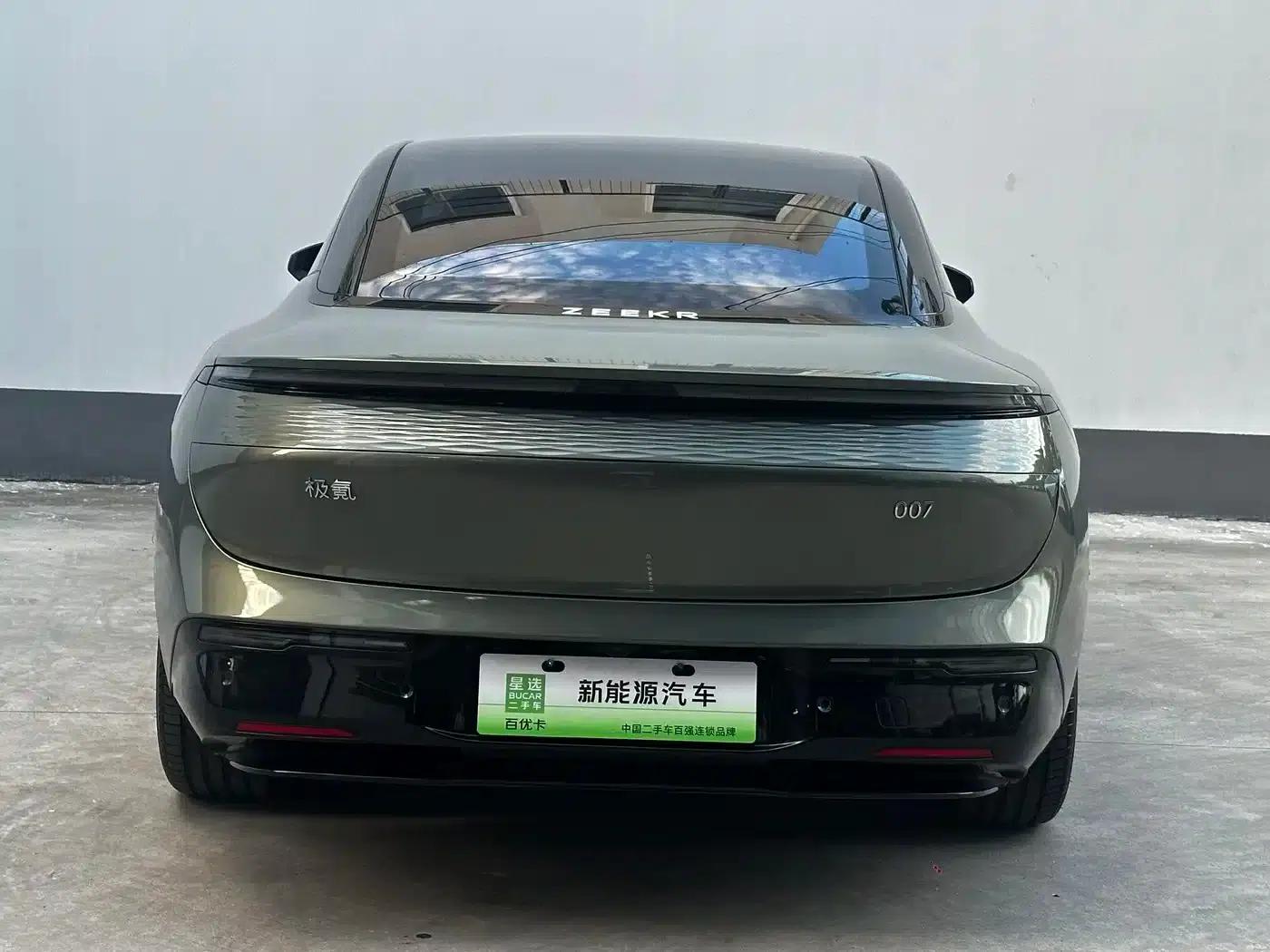 Jike 007 2025 Long Range Rear-Wheel Drive Intelligent Driving Edition 100kWh — миниатюра 8