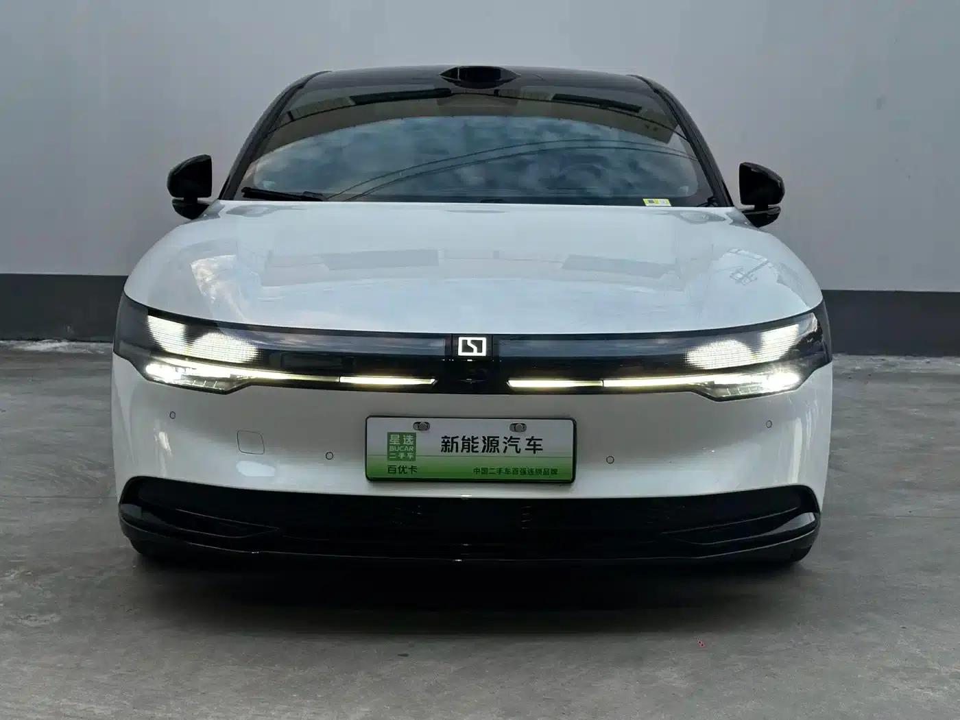 Jike 007 2025 Long Range Rear-Wheel Drive Intelligent Driving Edition 100kWh — миниатюра 2