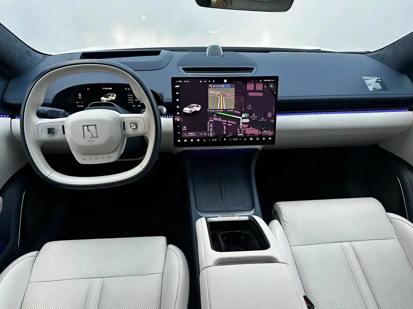 Jike 007 2025 Long Range Rear-Wheel Drive Intelligent Driving Edition 100kWh — миниатюра 5