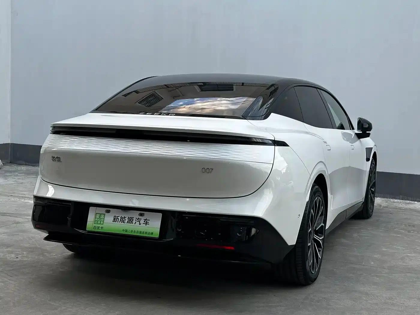 Jike 007 2025 Long Range Rear-Wheel Drive Intelligent Driving Edition 100kWh — миниатюра 7