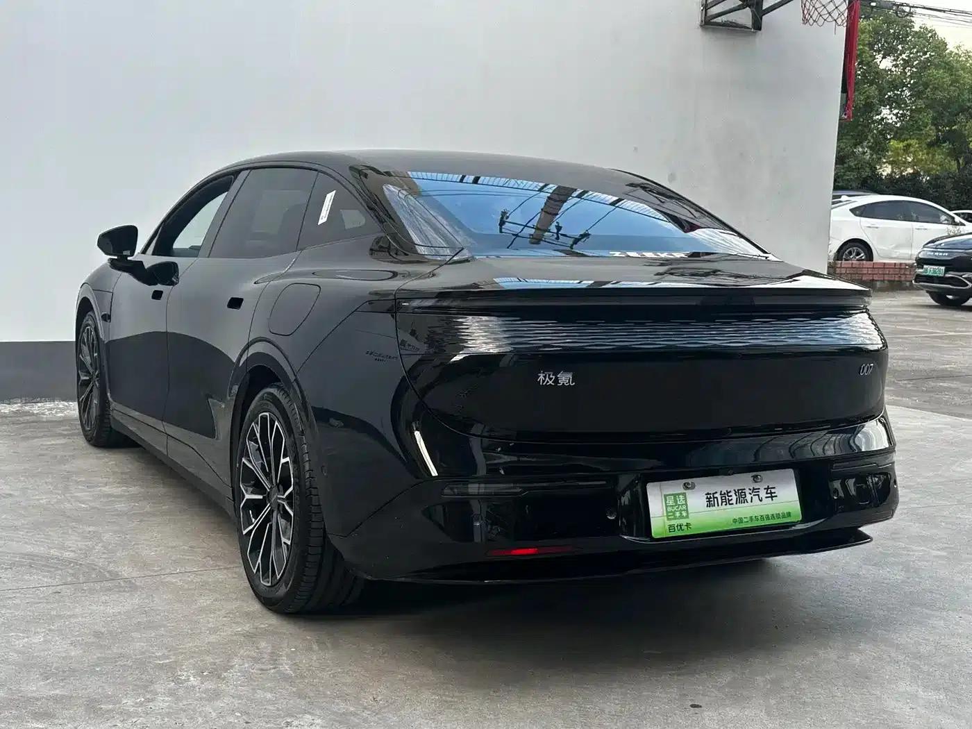 Jike 007 2025 Long Range Rear-Wheel Drive Intelligent Driving Edition 100kWh — миниатюра 9