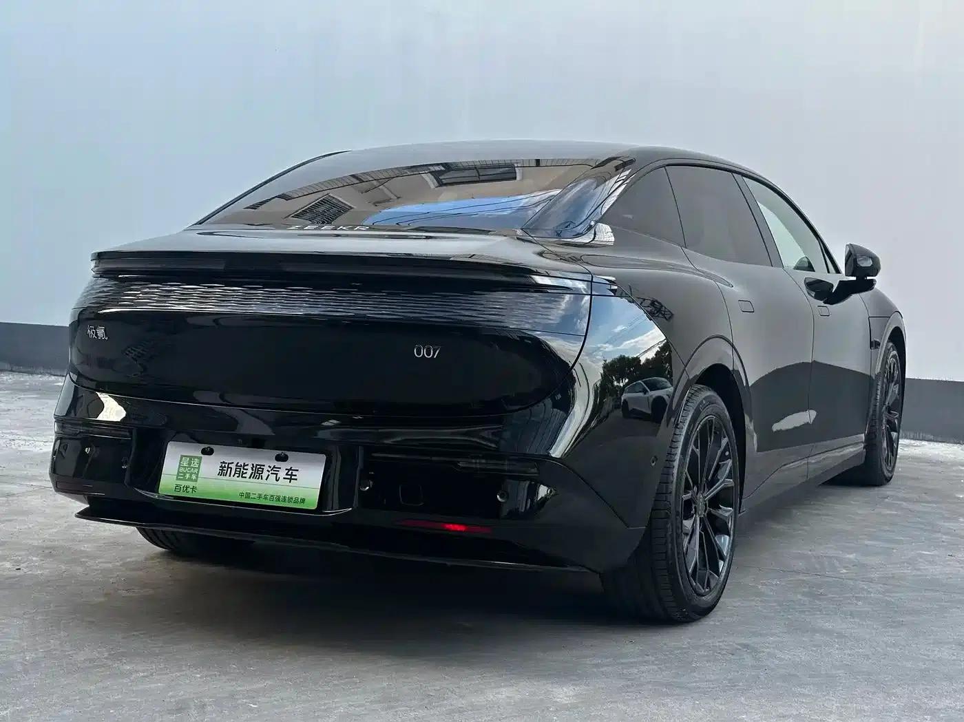 Jike 007 2025 Long Range Rear-Wheel Drive Intelligent Driving Edition 100kWh — миниатюра 9