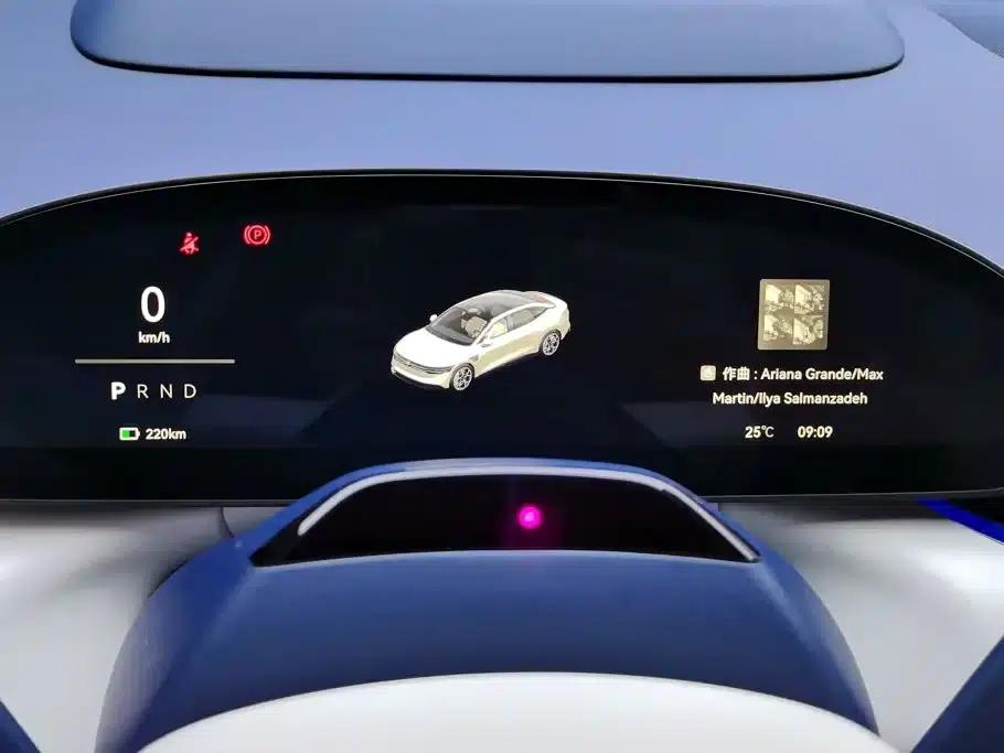 Extreme Krypton 007 2025 All-Wheel Drive Intelligent Driving Edition 75kWh — миниатюра 14
