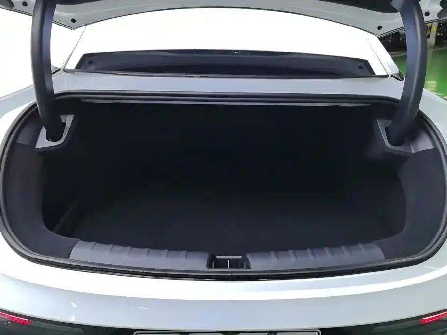 Extreme Krypton 007 2025 All-Wheel Drive Intelligent Driving Edition 75kWh — миниатюра 4