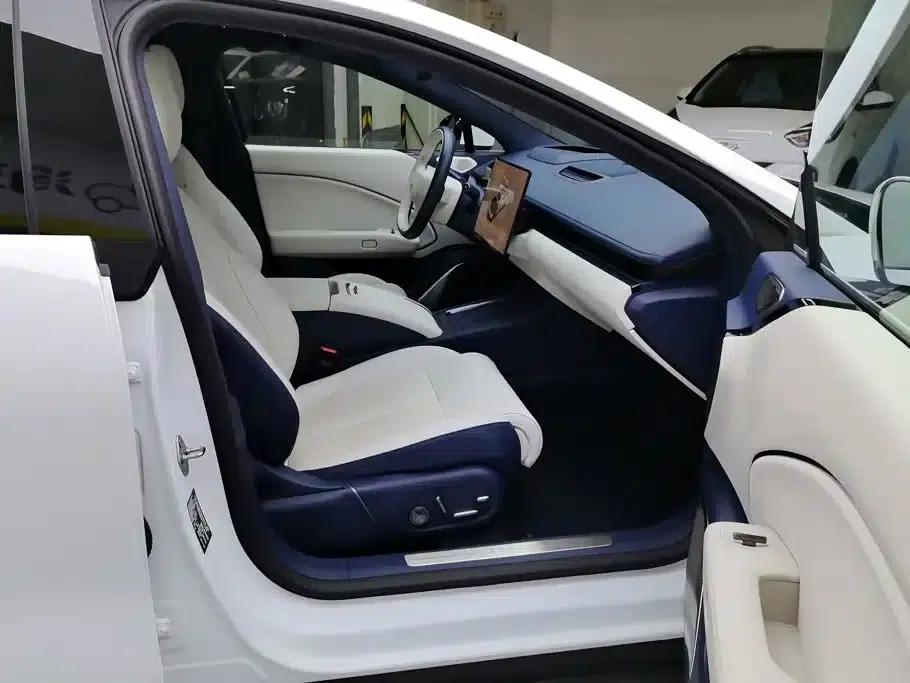 Extreme Krypton 007 2025 All-Wheel Drive Intelligent Driving Edition 75kWh — миниатюра 8
