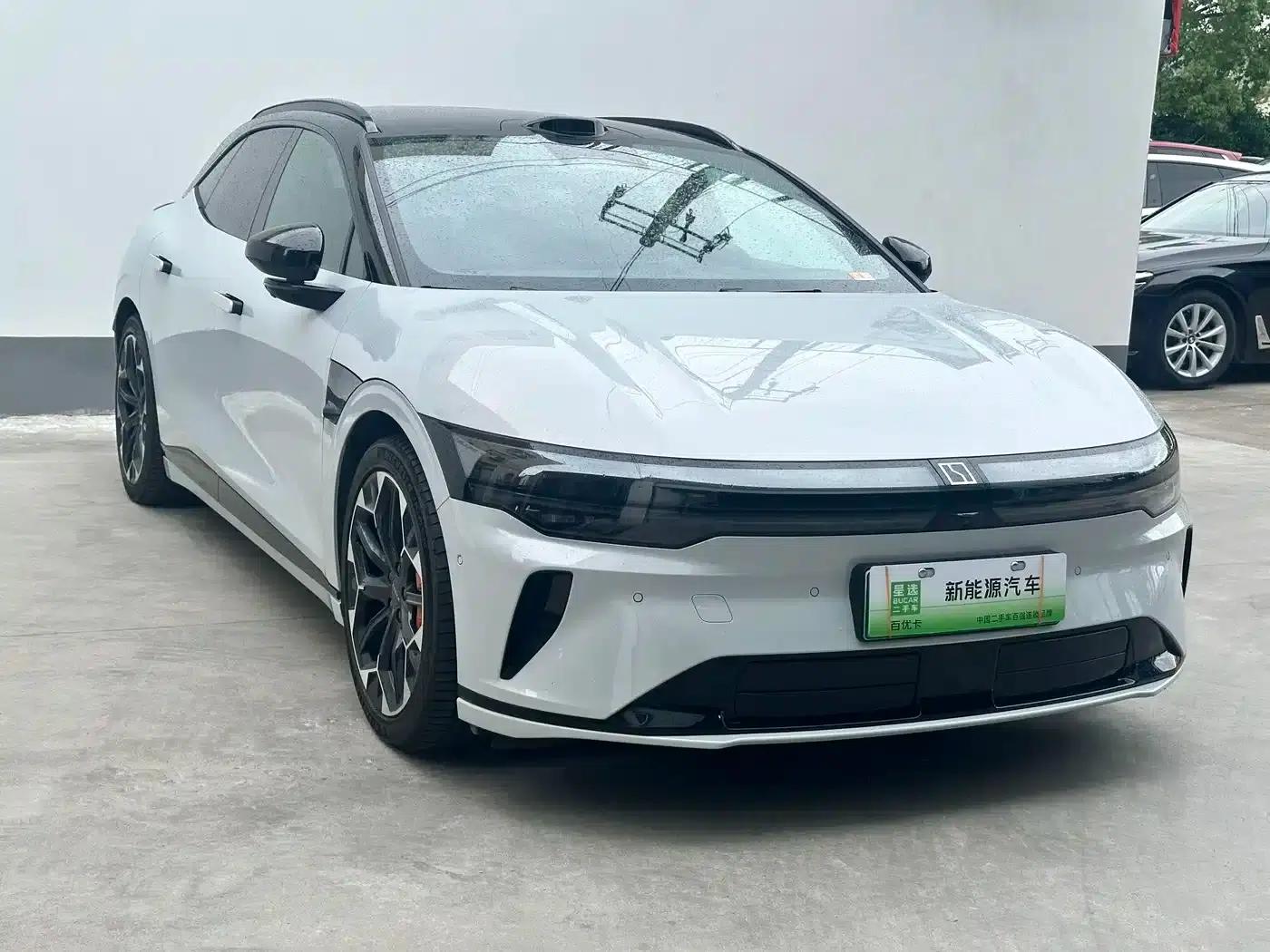 Extreme Krypton 007GT 2025 All-Wheel Drive Intelligent Driving Edition 75kWh — миниатюра 3