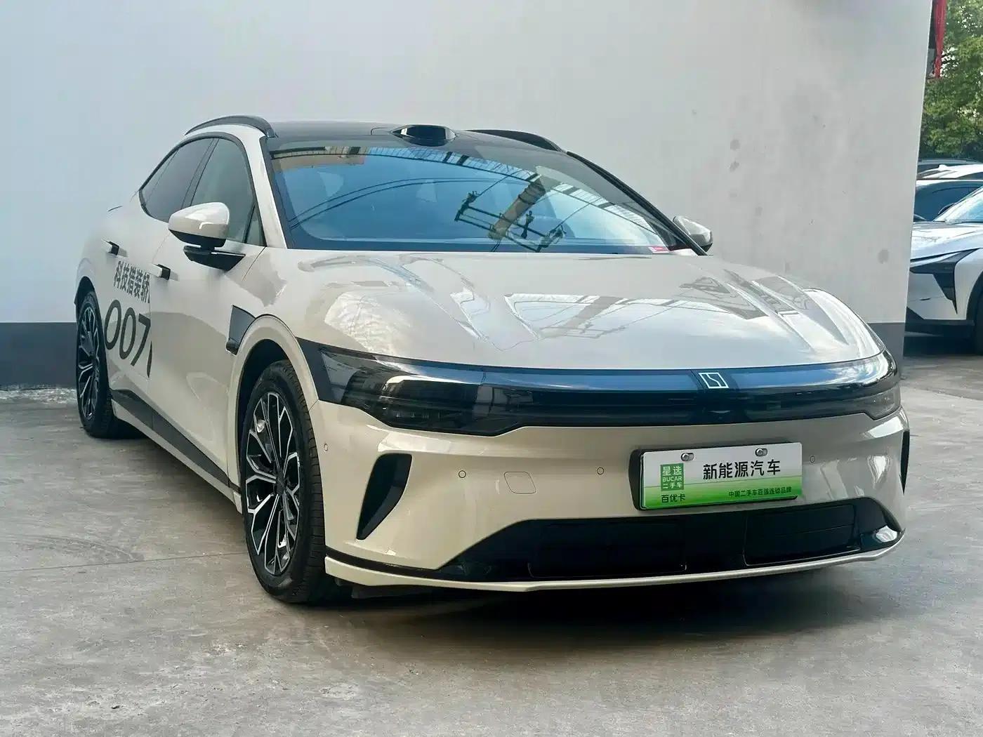 Jike 007GT 2025 Long Range Rear-Wheel Drive Intelligent Driving Edition 100kWh — миниатюра 2