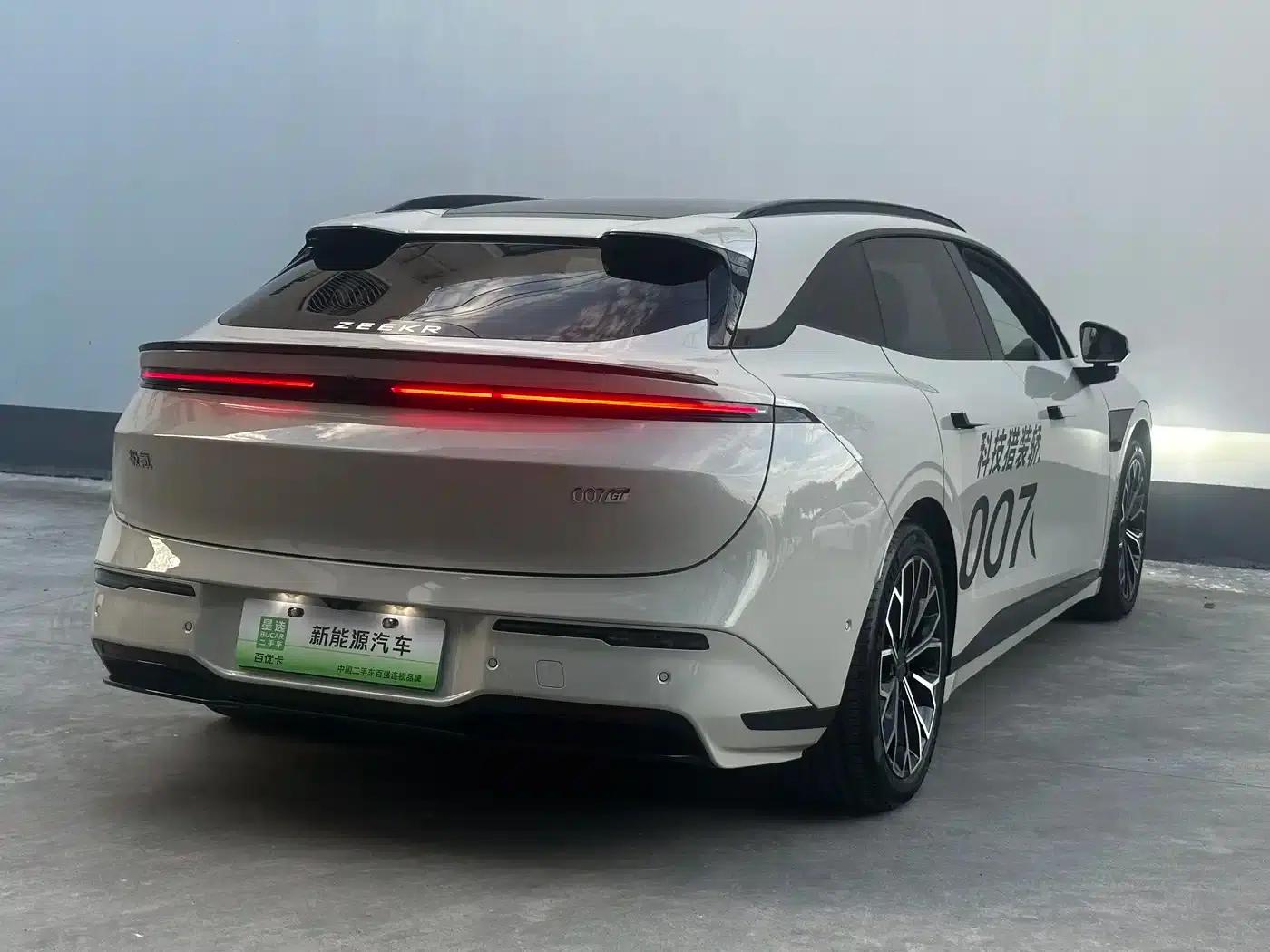 Jike 007GT 2025 Long Range Rear-Wheel Drive Intelligent Driving Edition 100kWh — миниатюра 7