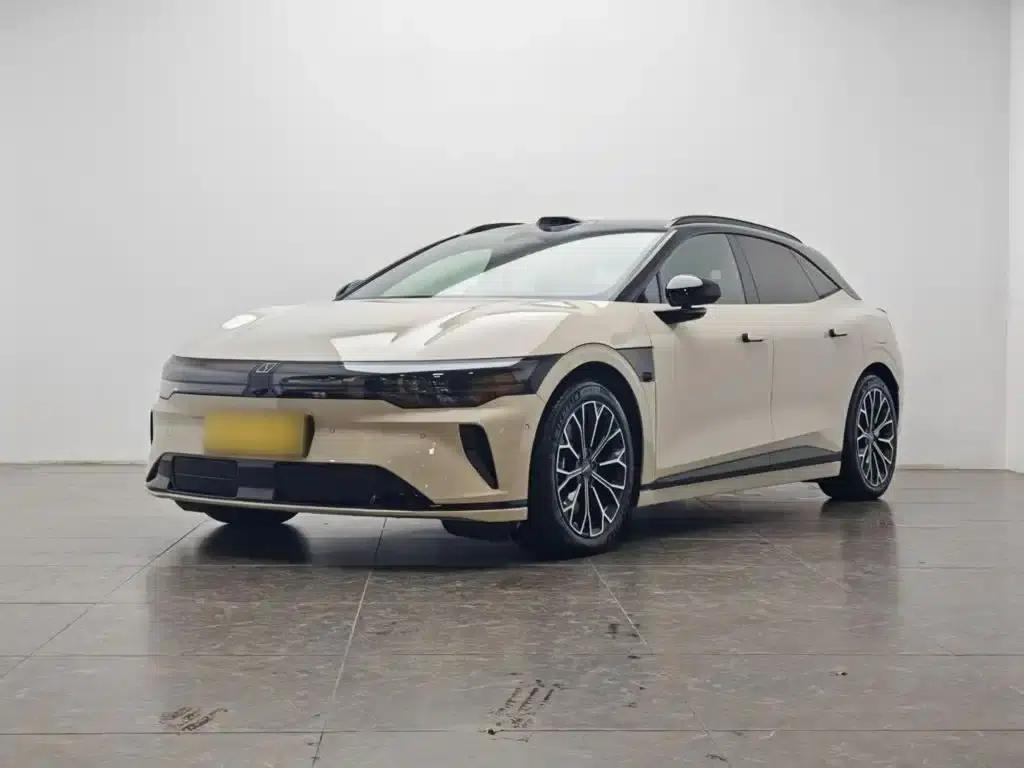 Jike 007GT 2025 Long Range Rear-Wheel Drive Intelligent Driving Edition 100kWh — миниатюра 2