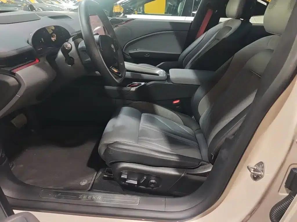 Jike 007GT 2025 Long Range Rear-Wheel Drive Intelligent Driving Edition 100kWh — миниатюра 15