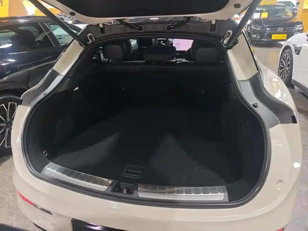 Jike 007GT 2025 Long Range Rear-Wheel Drive Intelligent Driving Edition 100kWh — миниатюра 19
