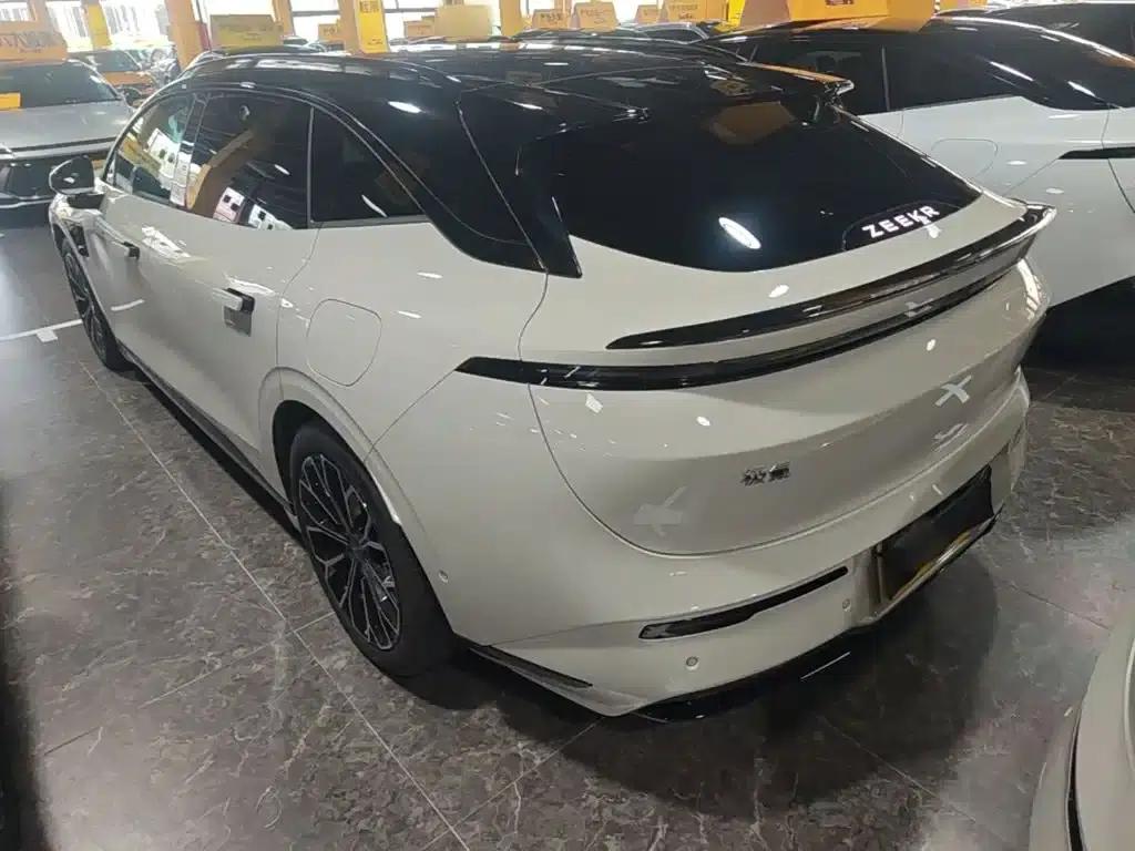 Jike 007GT 2025 Long Range Rear-Wheel Drive Intelligent Driving Edition 100kWh — миниатюра 5