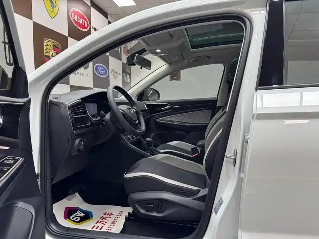 Jetta VS7 2022 Panda Edition 1.4T Automatic Enjoyment Pro — миниатюра 7