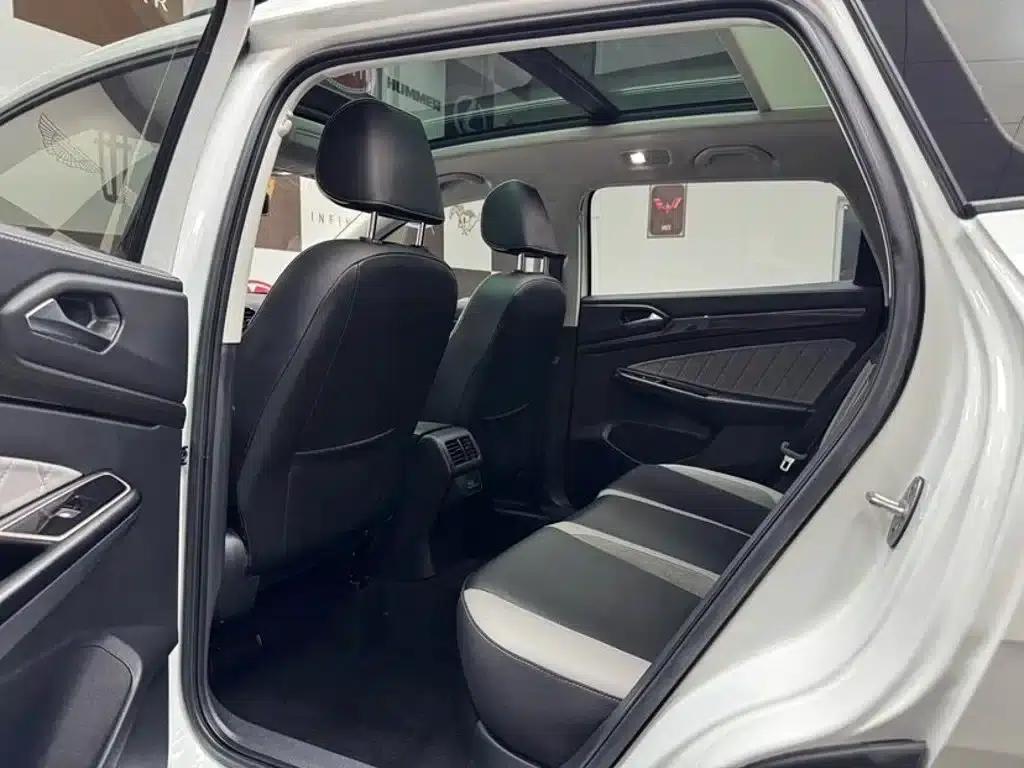Jetta VS7 2022 Panda Edition 1.4T Automatic Enjoyment Pro — миниатюра 8